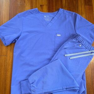 FIGS Scrub Set - Mens - Tansen pants - Leon Top - Blueberry